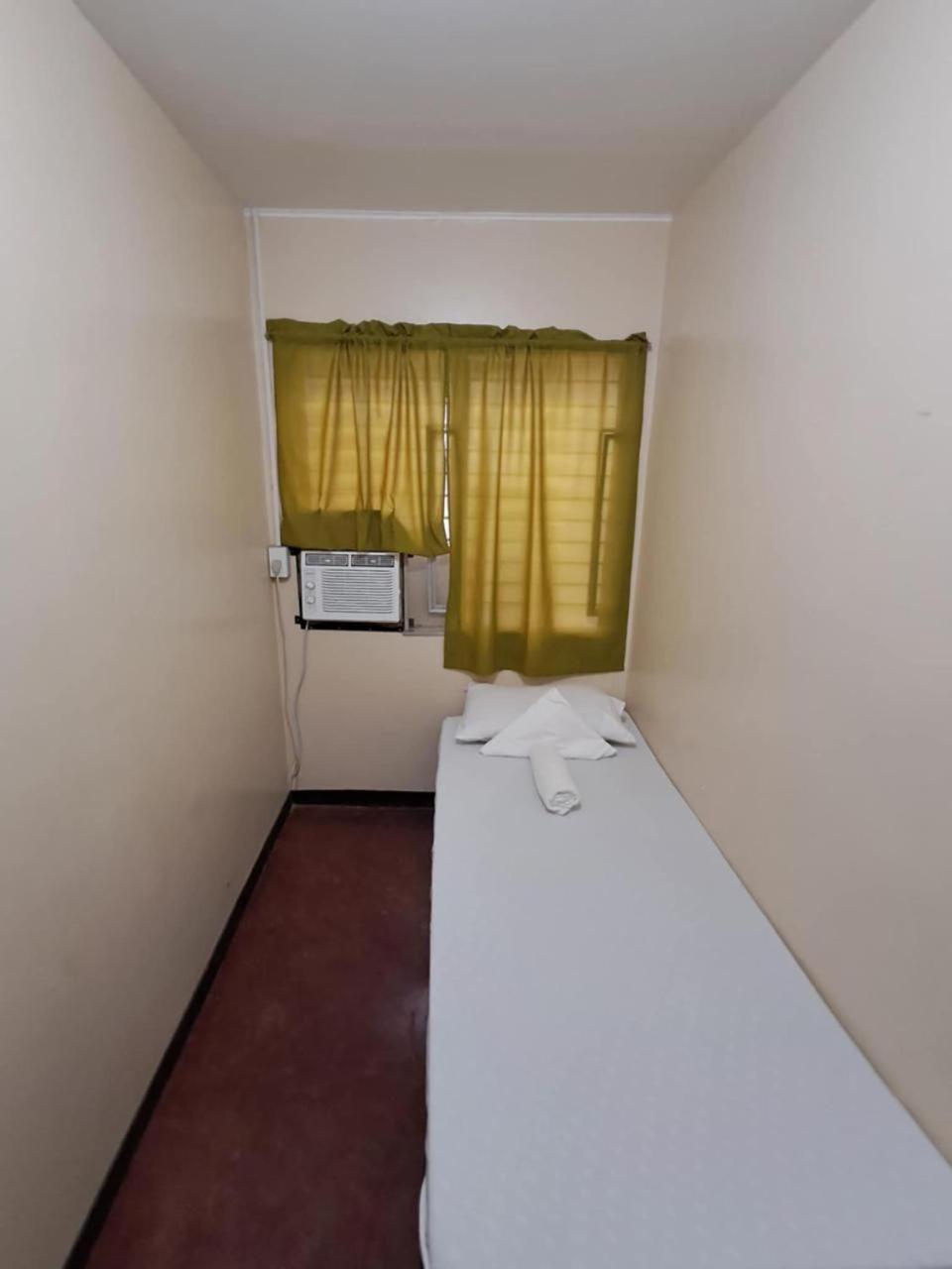 Achievers Dormitory Cebu Stadt Exterior foto